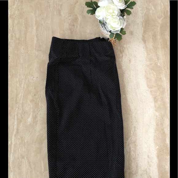 Lane Bryant Dresses & Skirts - Lane Bryant Dobby Print Pencil Skirt